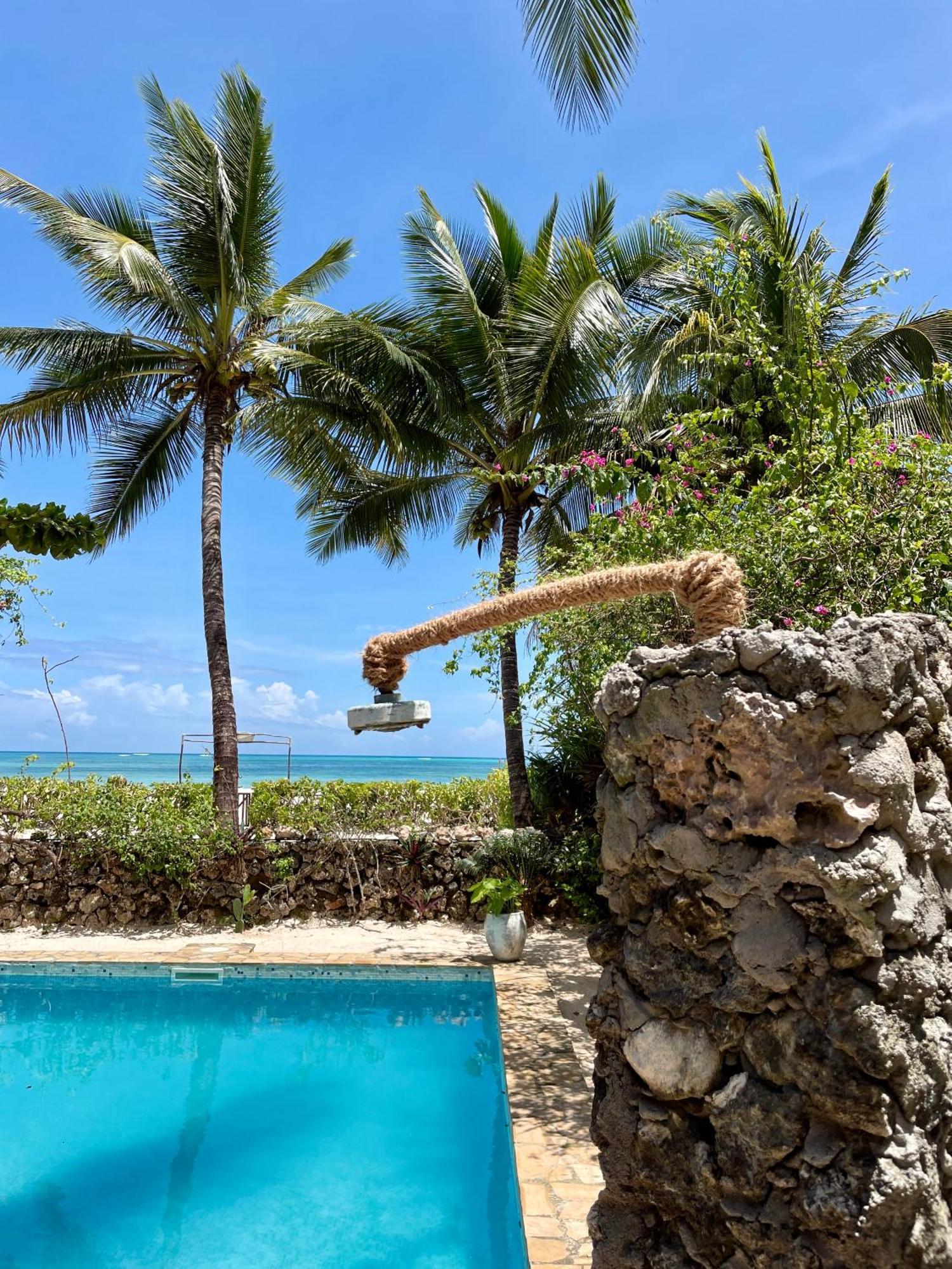 Villa Kipara - Private Beach & Pool Пвани-Мчангани Экстерьер фото