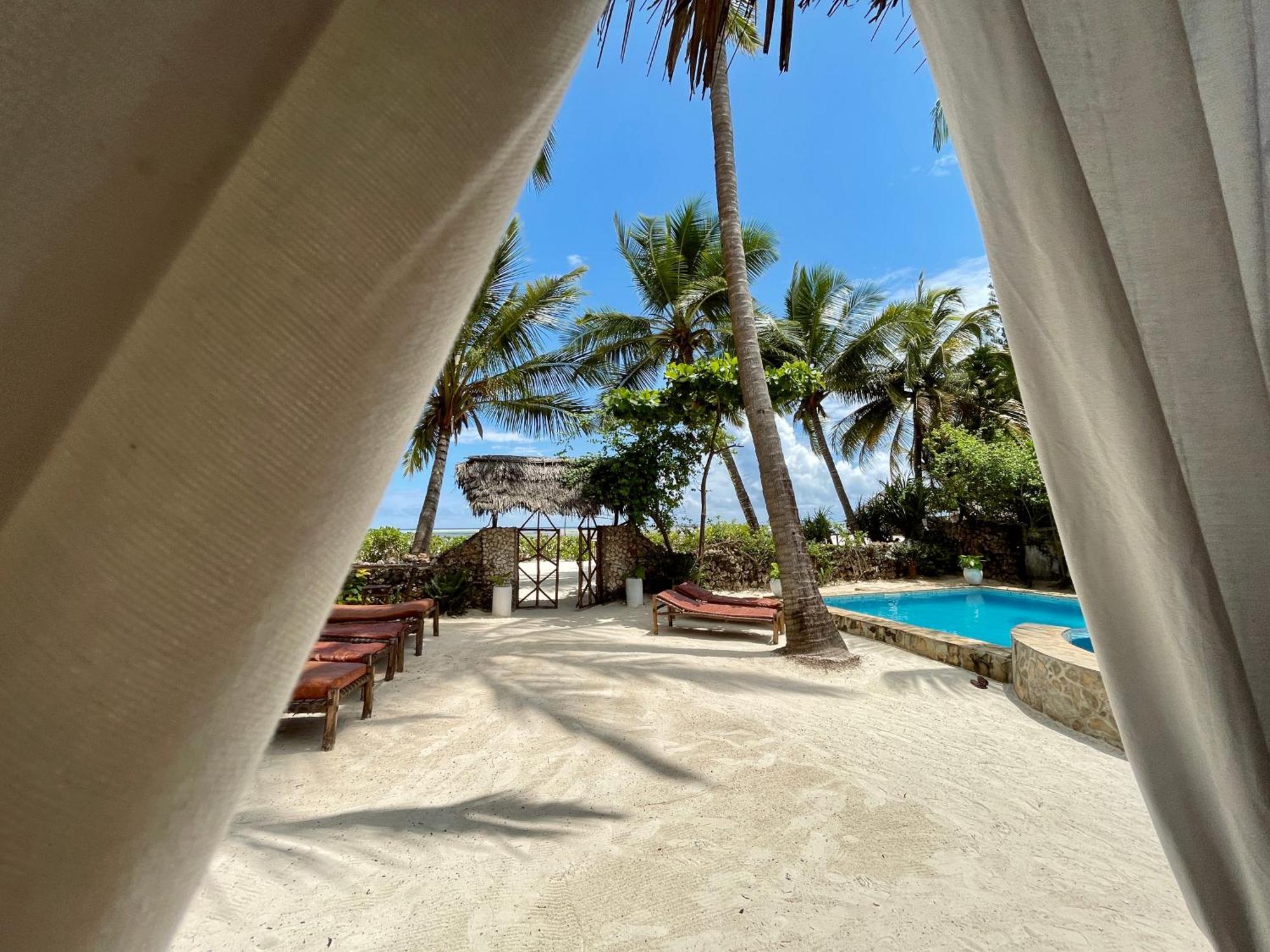 Villa Kipara - Private Beach & Pool Пвани-Мчангани Экстерьер фото