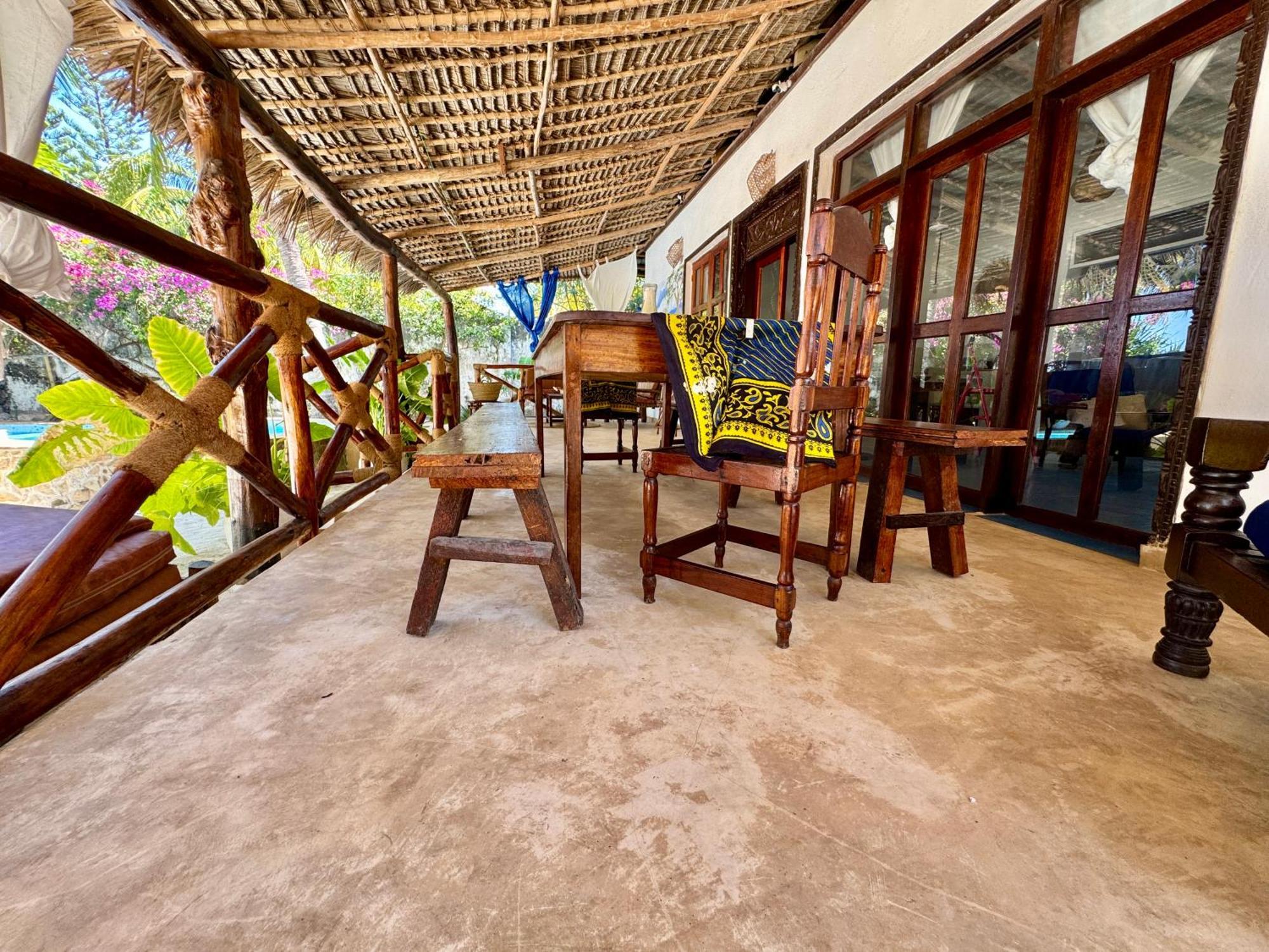 Villa Kipara - Private Beach & Pool Пвани-Мчангани Экстерьер фото